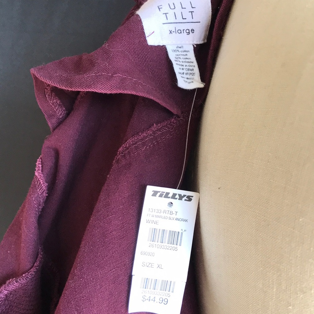 Jacket - Picture 5 of 5